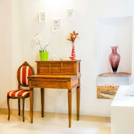 Art Apartment Vicolo Del Panico Floransa Dış mekan fotoğraf